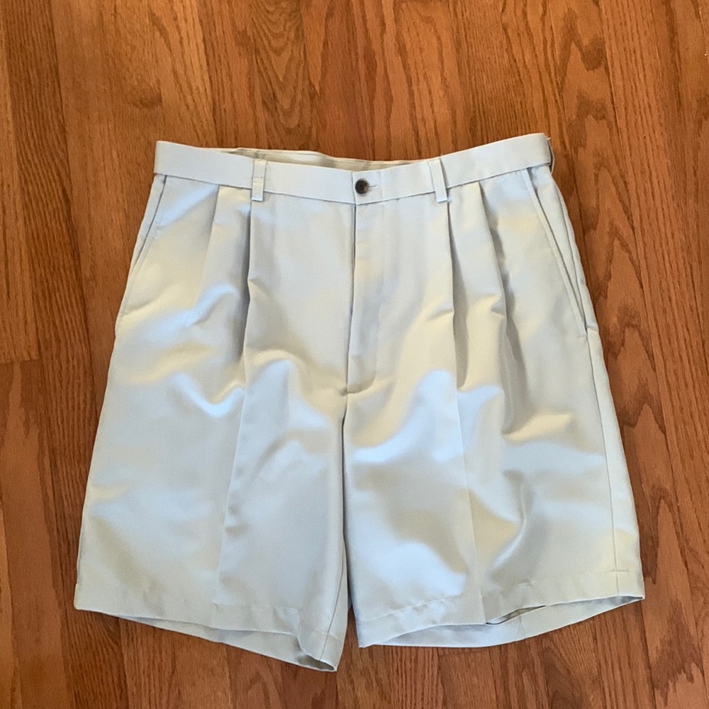 Khaki shorts